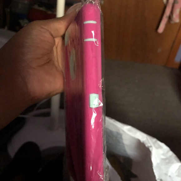 iPhone 6s Plus case - Picture 2 of 3